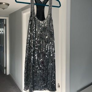 Beautiful sequin Parker dress